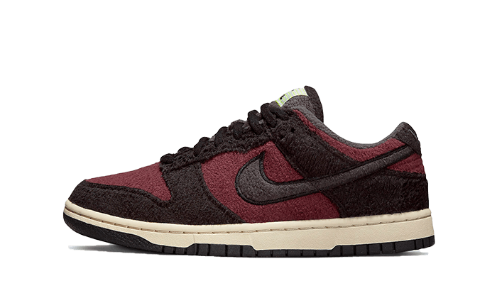 Dunk Low SE Fleece Burgundy Crush (DQ7579-600) - EU 35.5–44.5 - Burgundy | SOSUKICKS