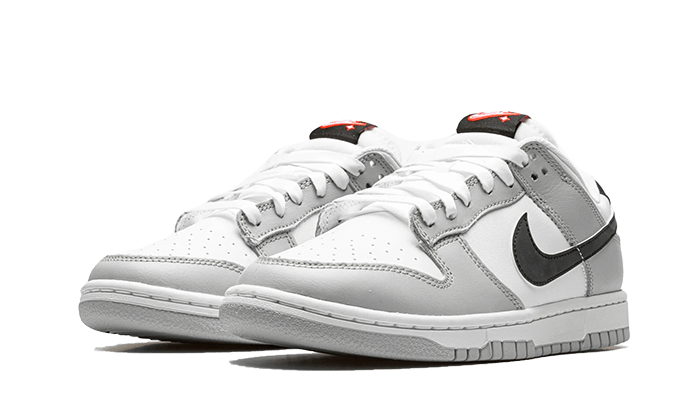 Dunk Low Jackpot (DQ0380-001) - 36 EU - 4Y US - White | SOSUKICKS
