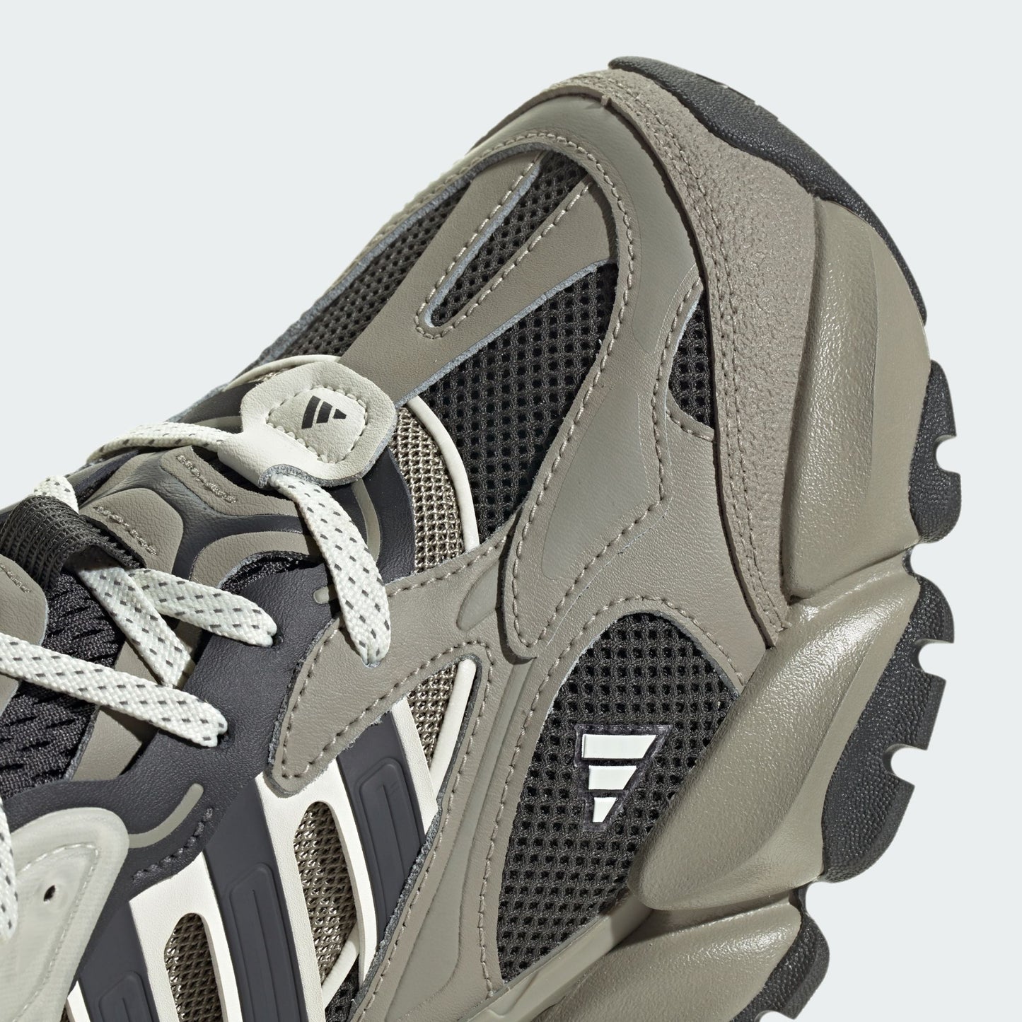 adidas XLG Runner Deluxe Grey