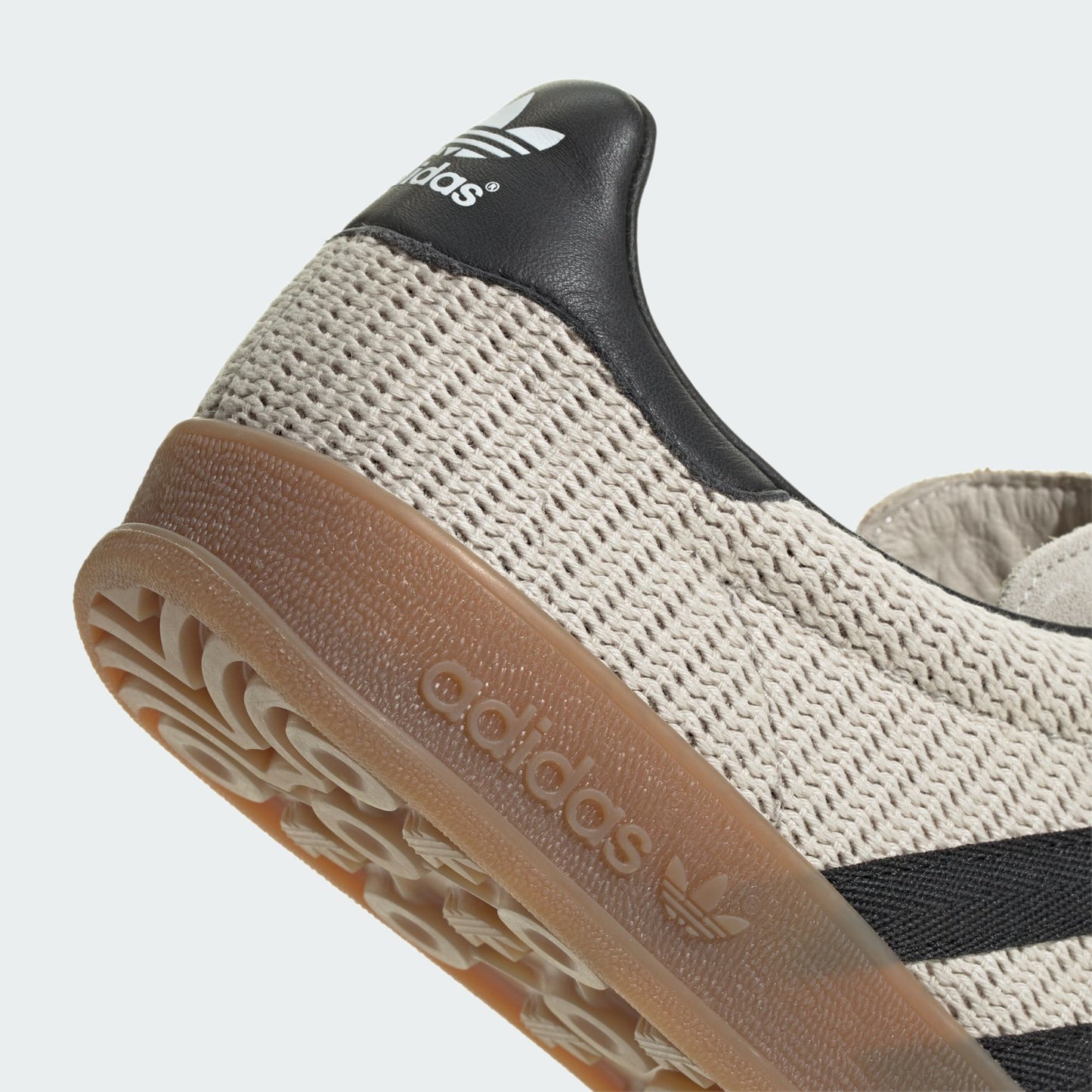 adidas Gazelle Indoor Aluminum Core Black