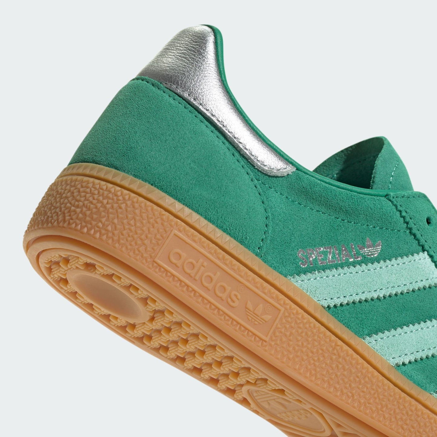 adidas Handball Spezial Semi Court Green Clear Mint Gum (Women's)