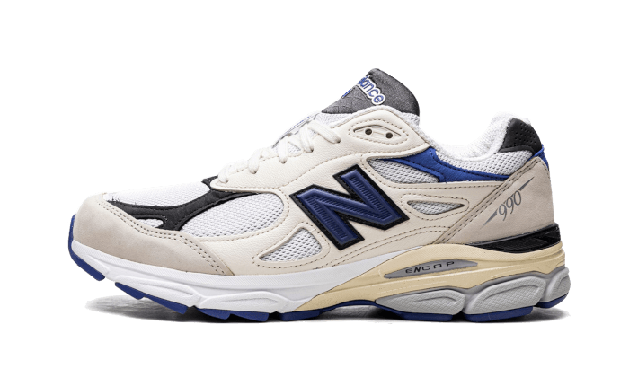 990V3 - Made In USA Cream Blue (M990WB3) - EU 36–46.5 - Blue | SOSUKICKS