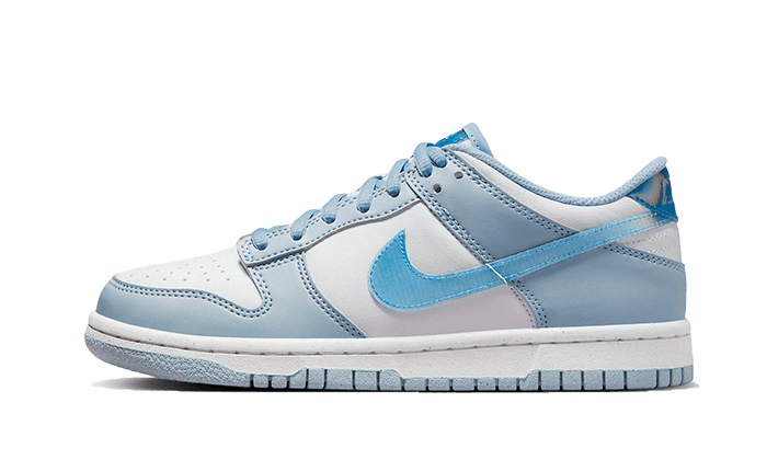 Dunk Low Hologram (FJ4668-400) - EU 35.5–40 - Blue | SOSUKICKS