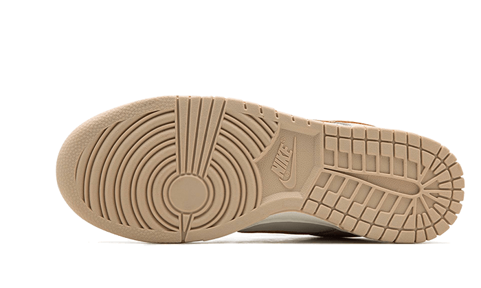 Dunk Low Phantom Metallic Gold (DX5930-001) - 37.5 EU - 5 US - Yellow | SOSUKICKS