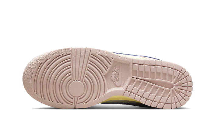 Dunk Low Pink Oxford White (DD1503-601) - 36.5 EU - 4.5 US - White | SOSUKICKS