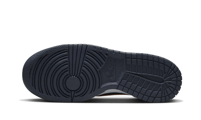 Dunk Low SE Copper Swoosh (DX1663-400) - 36.5 EU - 4.5Y US - Orange | SOSUKICKS