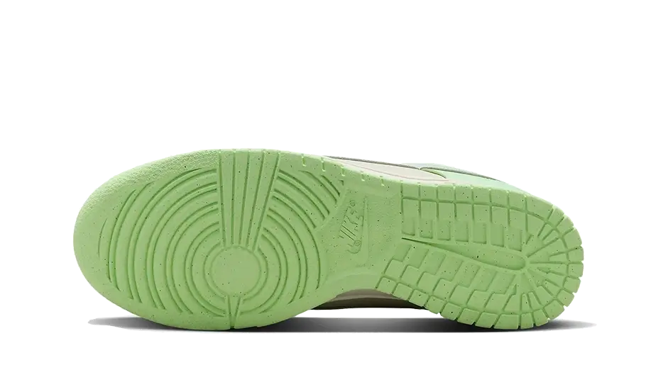 Dunk Low SE Next Nature Sea Glass (FN6344-001) - 36.5 EU - 4.5 US - Green | SOSUKICKS