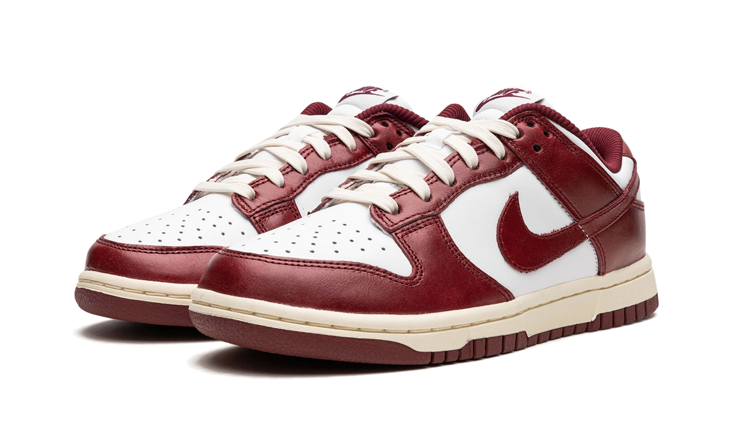 Dunk Low PRM Team Red (FJ4555-100) - 36 EU - 4 US - Red | SOSUKICKS