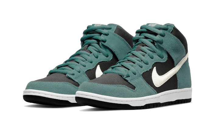 Nike SB Dunk High Green Suede (DQ3757-300) - 36.5 EU - 4.5 US - Green | SOSUKICKS