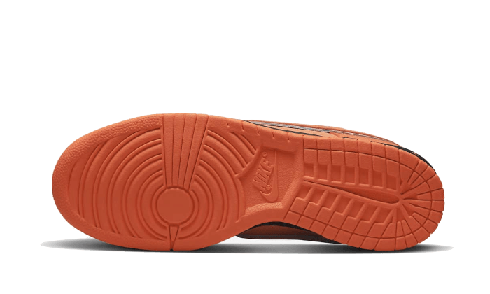 SB Dunk Low Concepts Orange Lobster (FD8776-800) - 37.5 EU - 5 US - Orange | SOSUKICKS