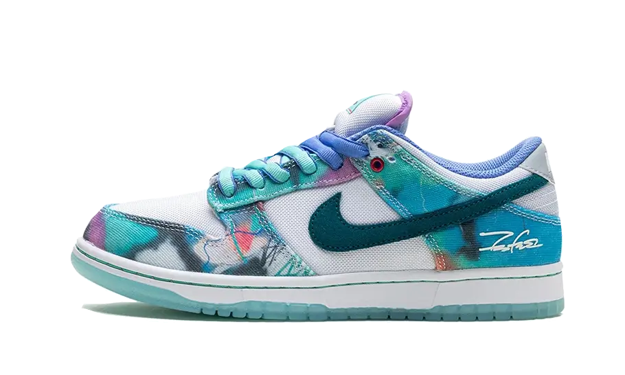 SB Dunk Low Futura Laboratories Bleached Aqua (HF6061-400) - EU 36–48.5 - Blue | SOSUKICKS