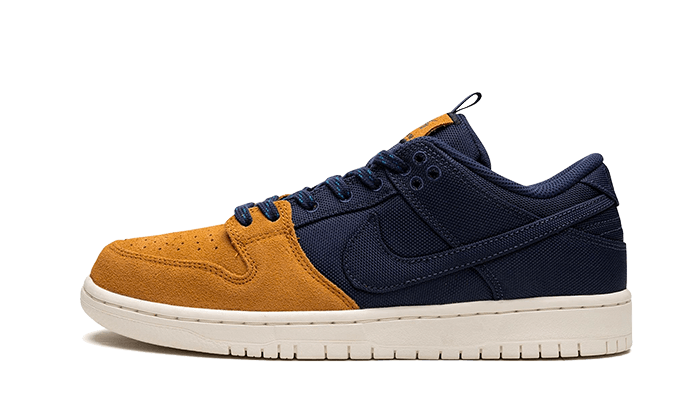 SB Dunk Low Pro PRM 90s Backpack (DX6775-400) - EU 36–47.5 - Navy | SOSUKICKS