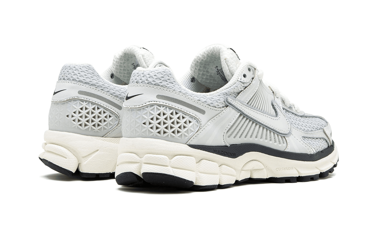 Zoom Vomero 5 Photon Dust (FD0884-025) - 36.5 EU - 4.5 US - Gray | SOSUKICKS