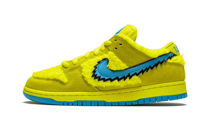 SB Dunk Low Grateful Dead Bears Yellow (CJ5378-700) - EU 36–46 - Yellow | SOSUKICKS