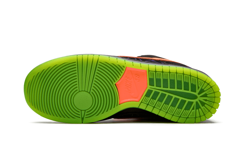 SB Dunk Low "Night of Mischief" (BQ6817-006) - 42 EU - 8.5 US - Multicolor | SOSUKICKS