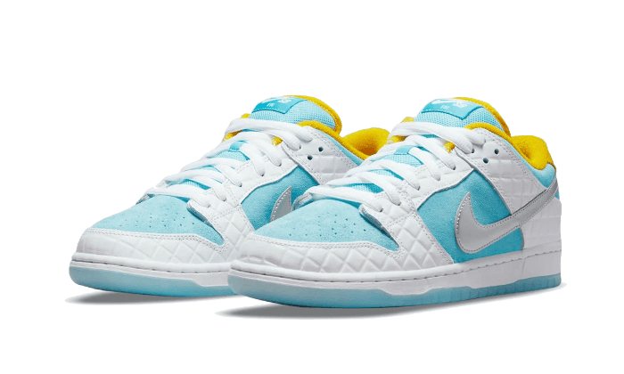 SB Dunk Low Pro FTC (DH7687-400) - 36.5 EU - 4.5 US - White | SOSUKICKS