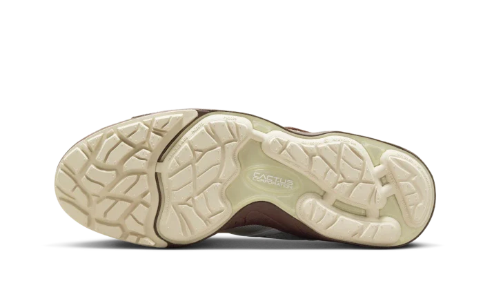 Zoom Field Jaxx Travis Scott Light Chocolate (HQ3073-100) - 36.5 EU - 4.5 US - Brown | SOSUKICKS