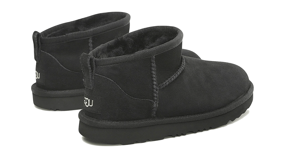 Classic Ultra Mini Boot Black (Copii) (1130750K-BLK) - 32.5 EU - 1 US - Black | SOSUKICKS