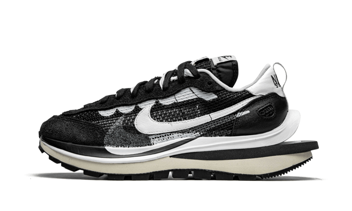 Vaporwaffle Sacai Black White - CV1363-001 - EU 36–46 | SOSUKICKS Vaporwaffle Sacai Black White - CV1363-001 - EU 36–46 | SOSUKICKS