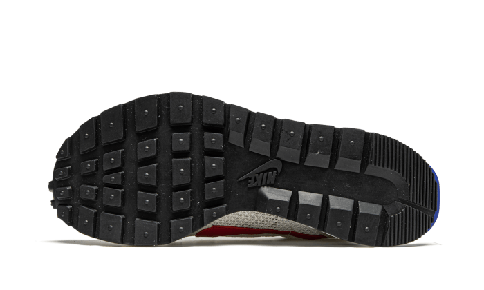 Vaporwaffle Sacai Sport Fuchsia Game Royal (CV1363-100) - 38 EU - 5.5 US - Blue | SOSUKICKS