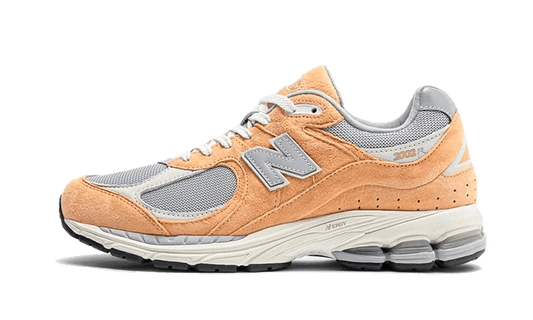 2002R Sweet Caramel (M2002RHM) - EU 36–46.5 - Gray | SOSUKICKS