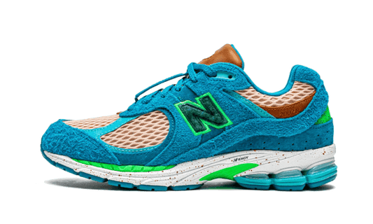 2002R Salehe Bembury Water Be The Guide (ML2002RJ) - EU 39.5–46.5 - Blue | SOSUKICKS