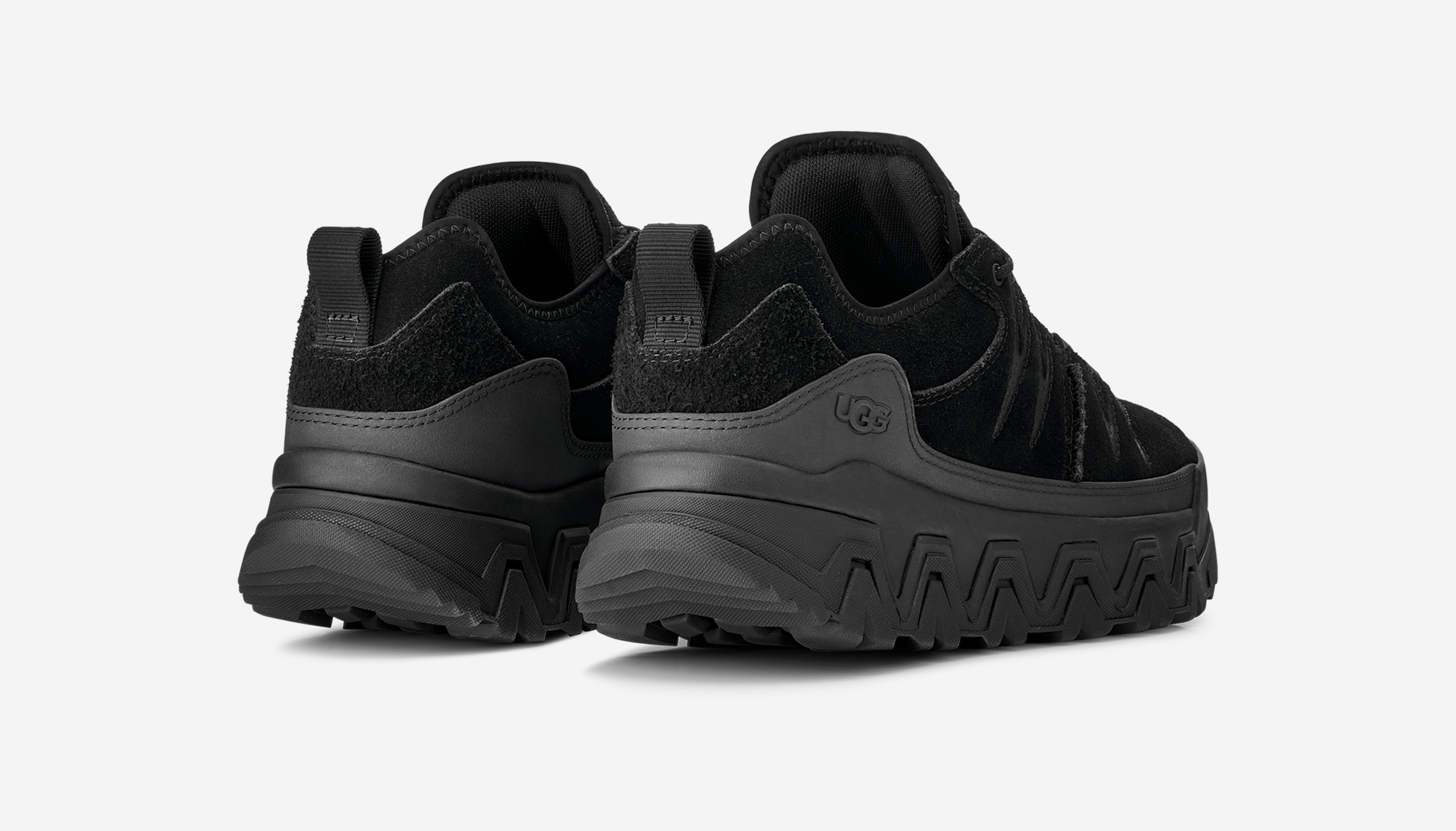 UGG CapTrail Low Black