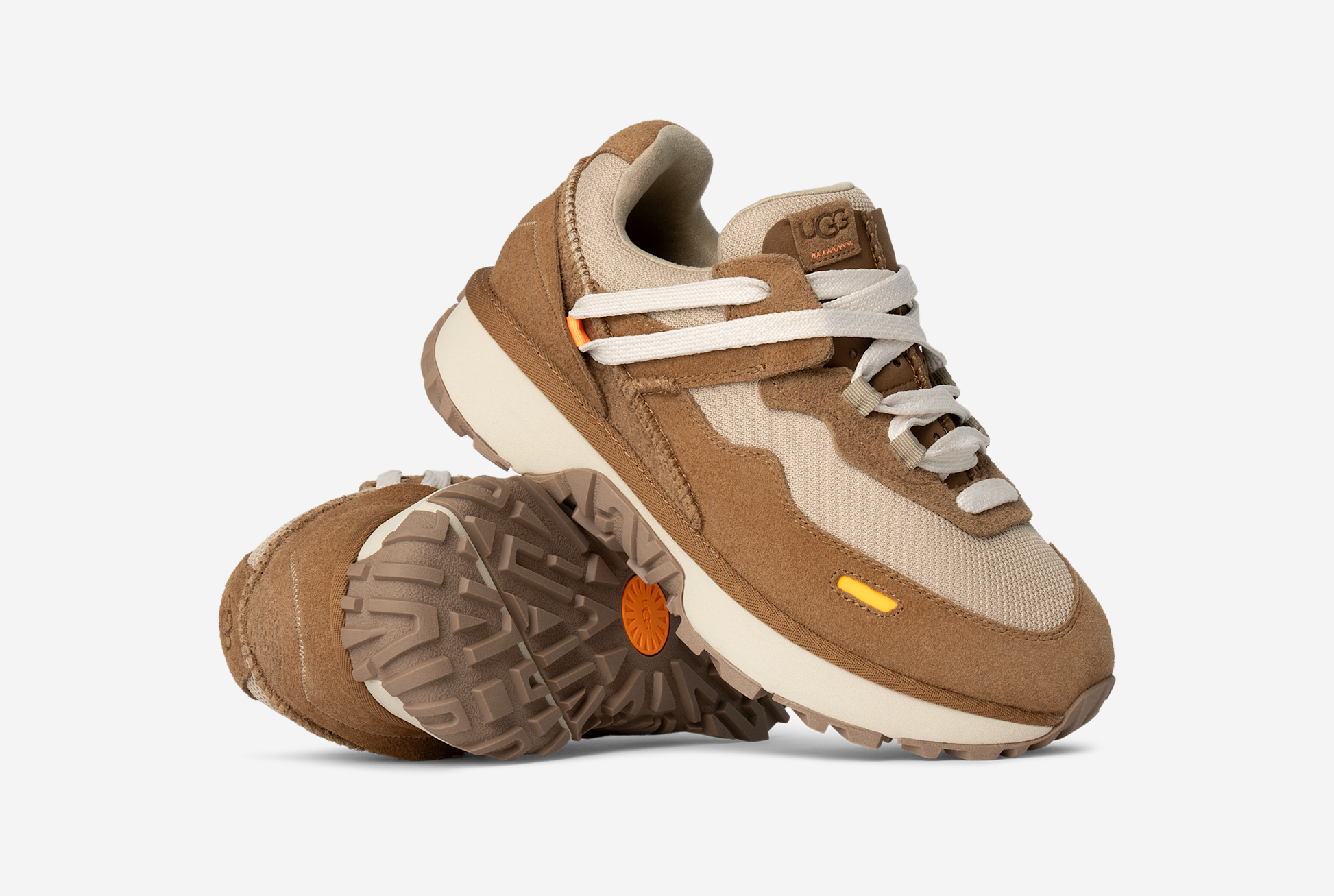 UGG RetroFi Low Chestnut