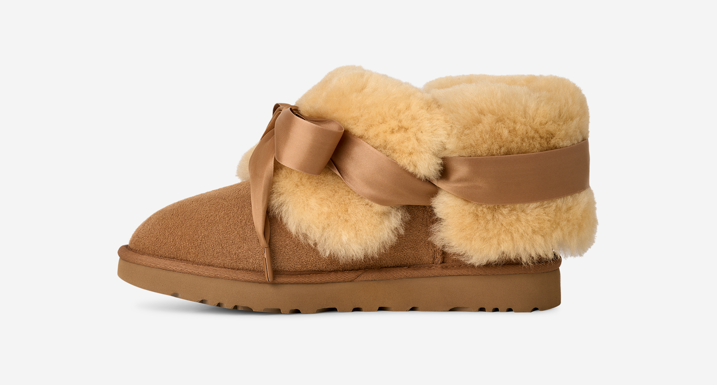 UGG Bailey Tie Boot Chestnut (Women's)