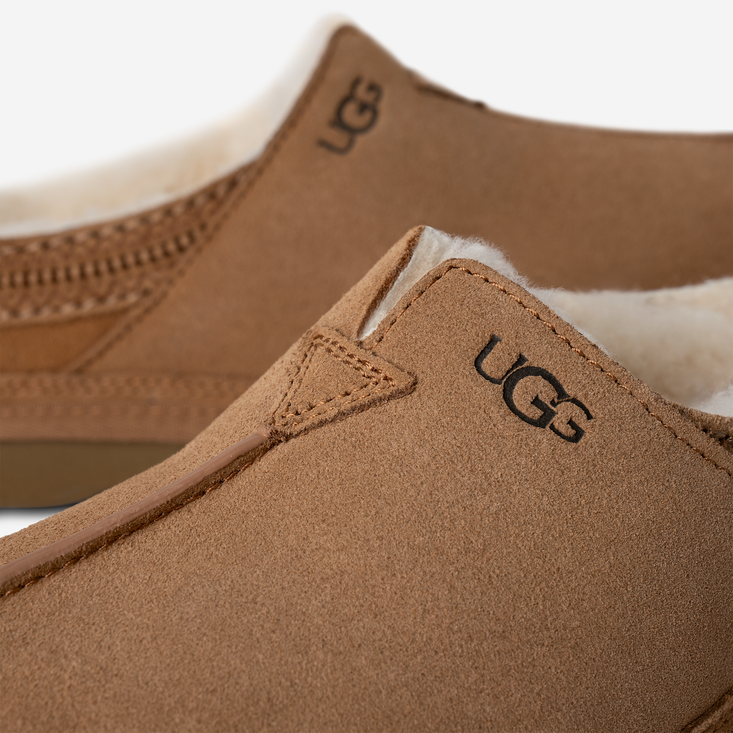 UGG Neuman Slipper Chestnut