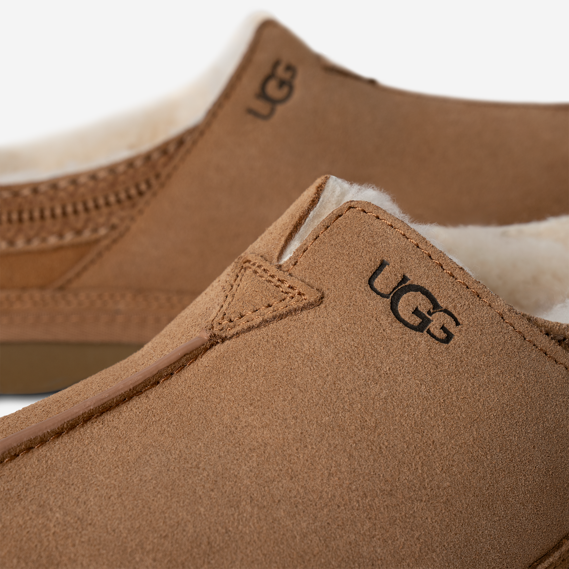 UGG Neuman Slipper Chestnut