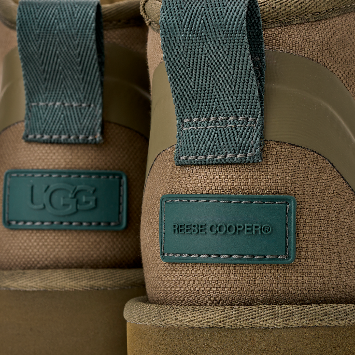 UGG Classic Ultra Mini Boot Reese Cooper Kalamata