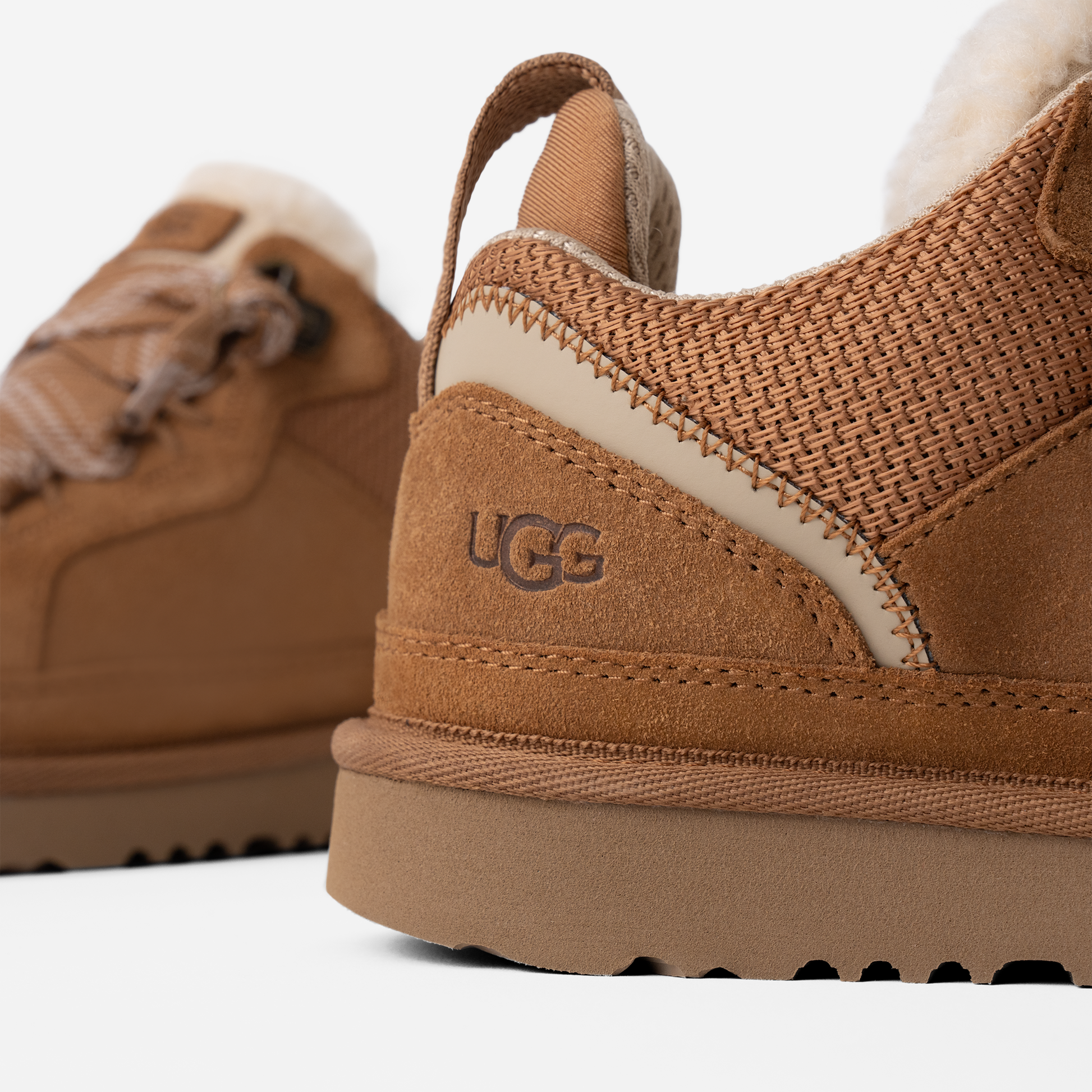 UGG Lowmel Chestnut (Kids)