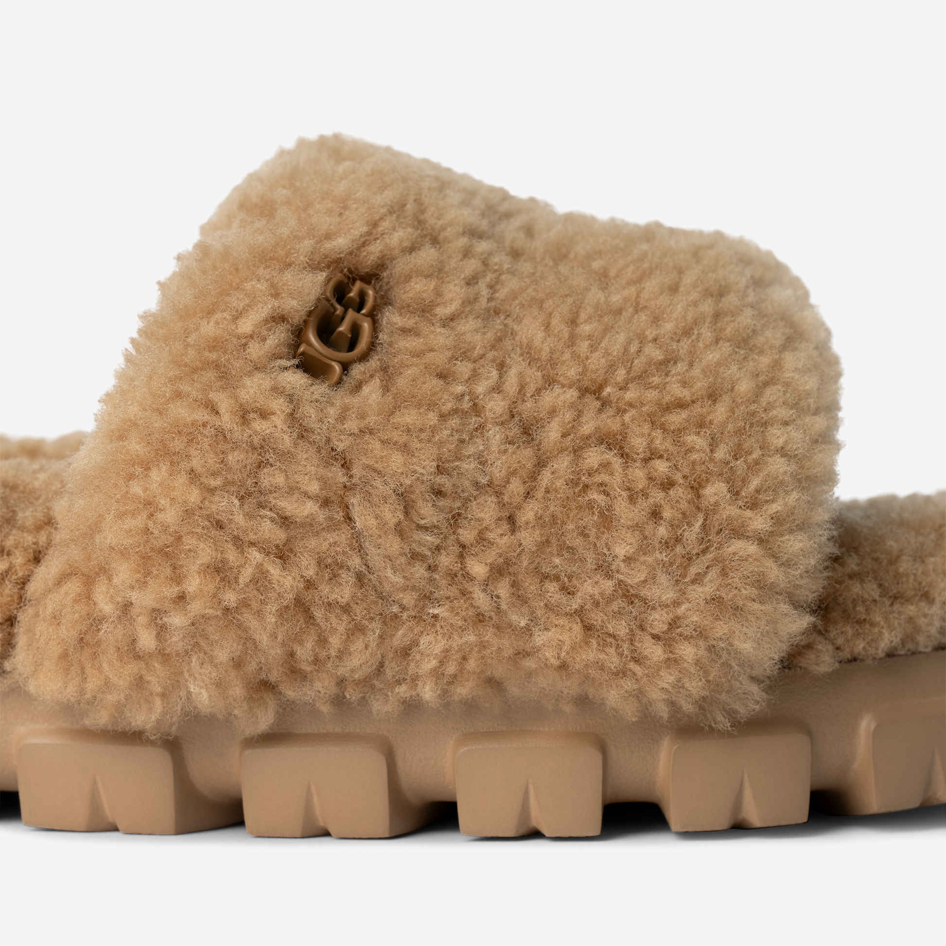 UGG Cozetta Curly Slide Chestnut (Women's)