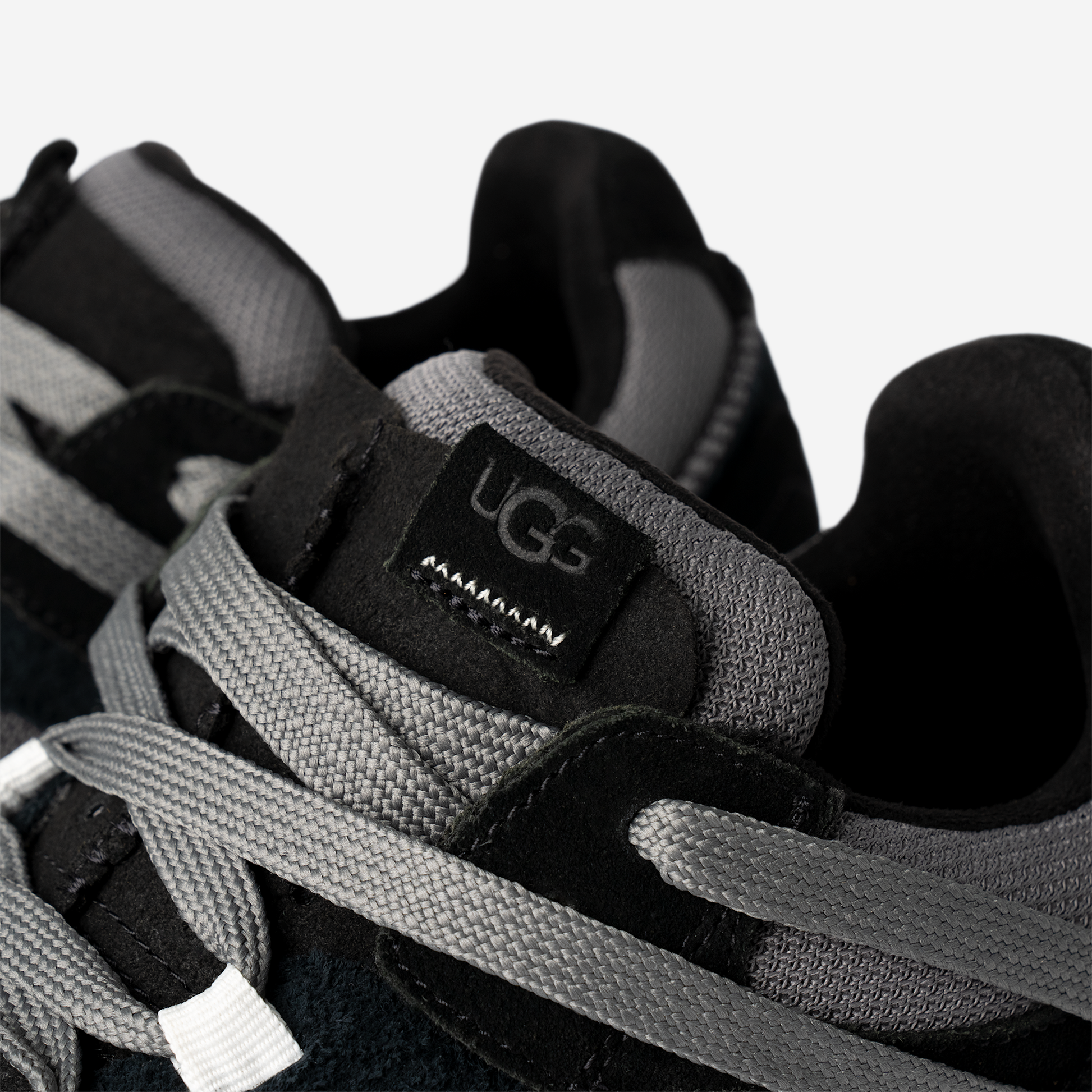 UGG RetroFi Low Black