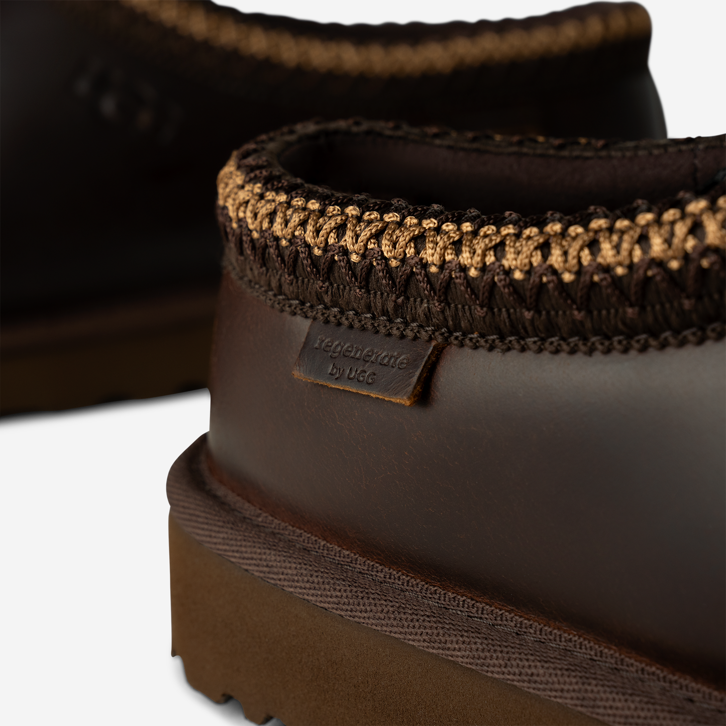 UGG Tasman LTHR Regen Slipper Ironwood