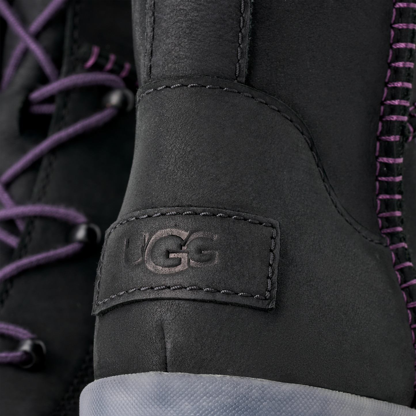 UGG Areum Boot Black