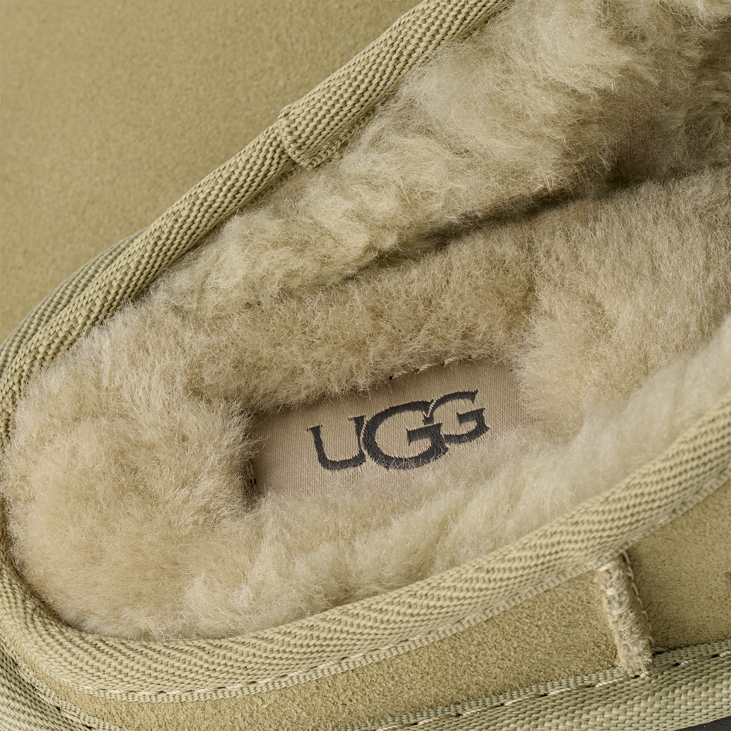 UGG Classic Slip-On Slipper Muted Brass