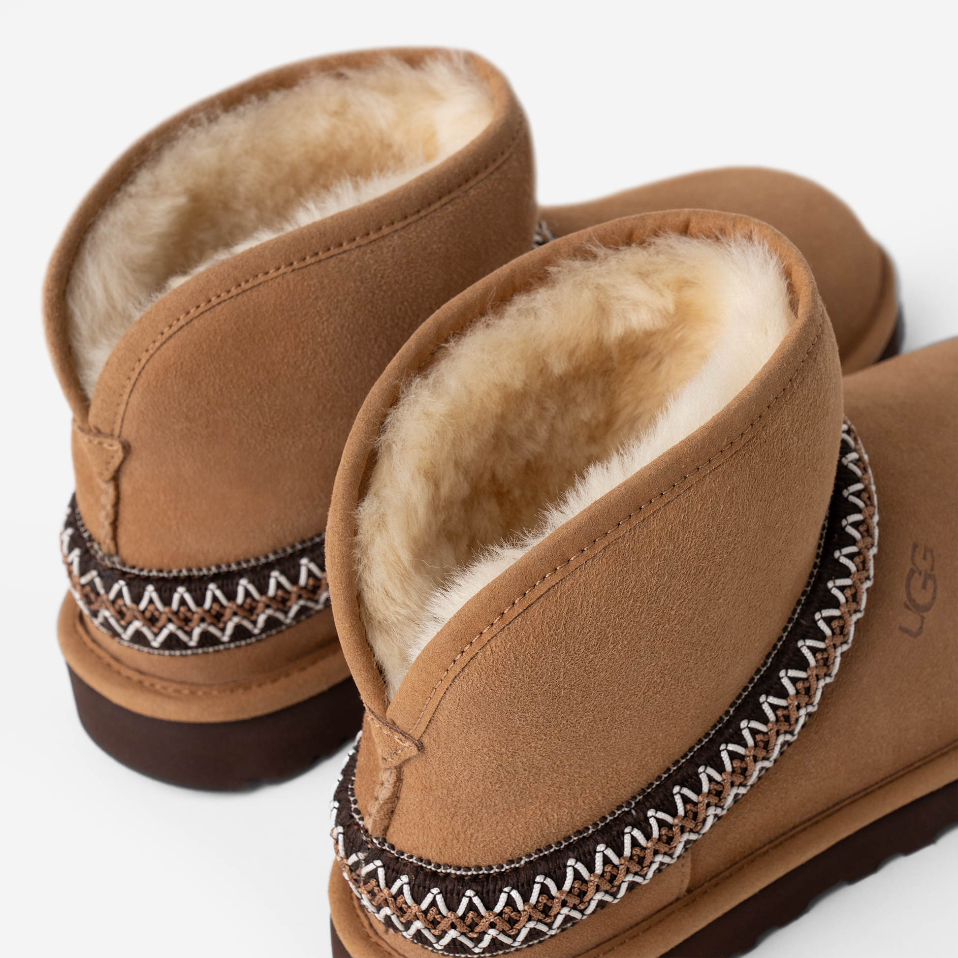 UGG Classic Mini Crescent Chestnut (Women's)