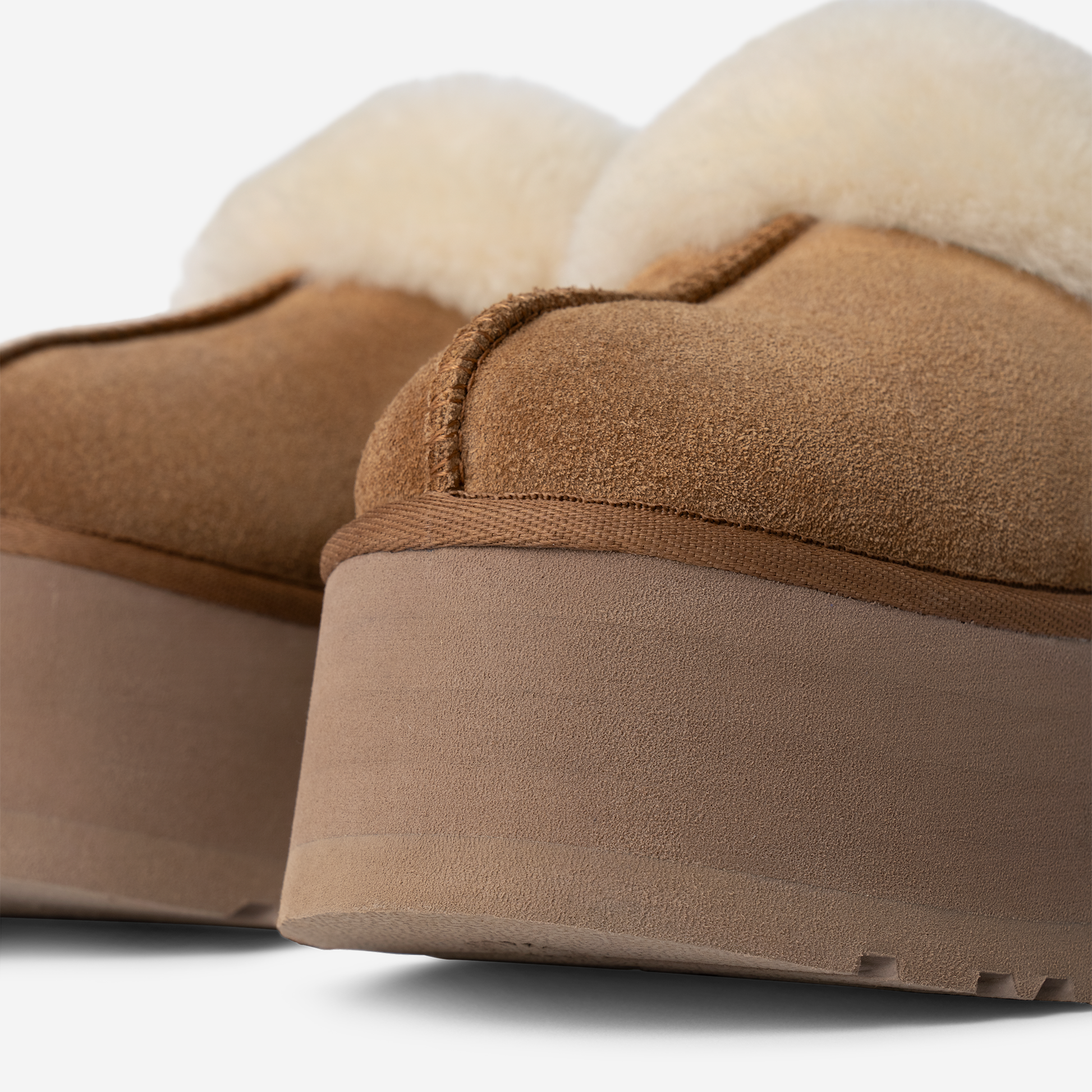 UGG Funkette Slipper Chestnut (Women's)
