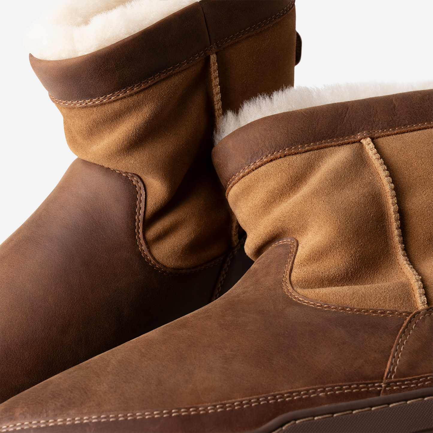 UGG Heritage Pull-On TrailGazer Boot Chestnut