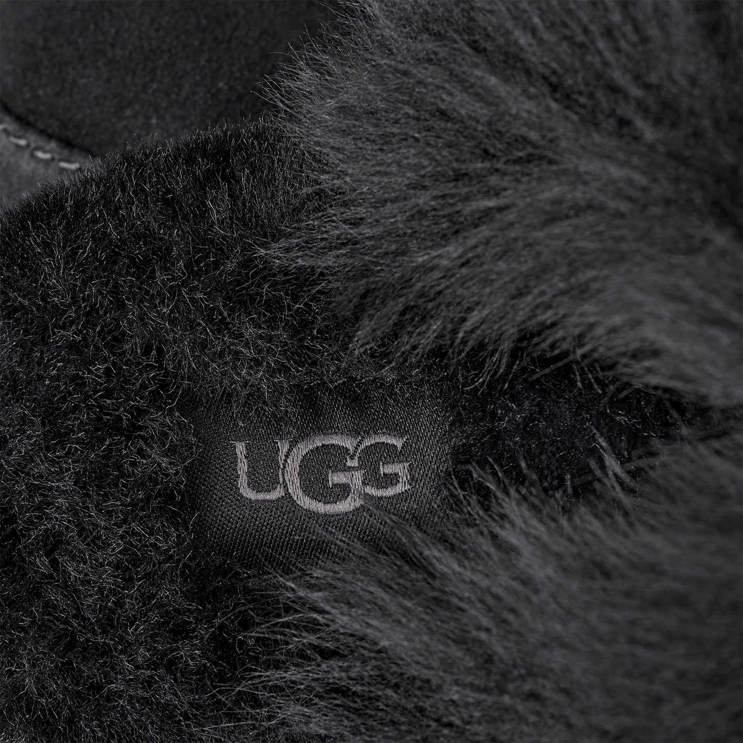 UGG Disquette Chalet Slipper Black (Women's)
