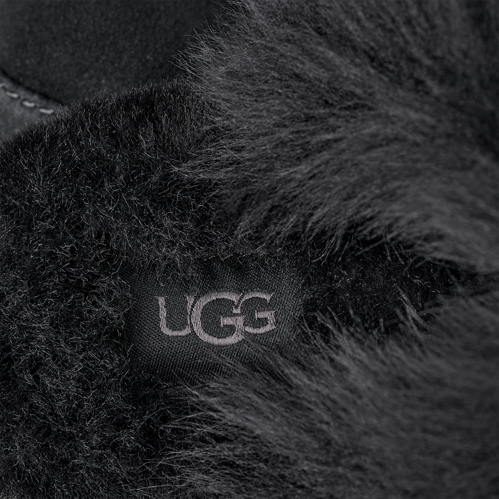 UGG Disquette Chalet Slipper Black (Women's)
