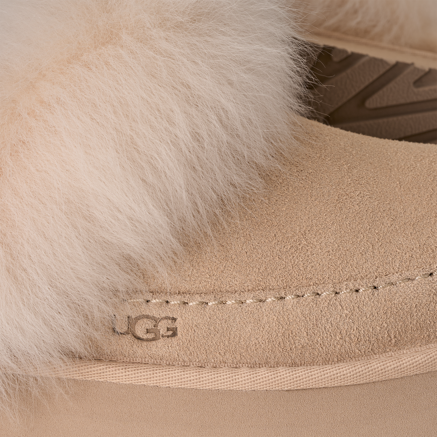 UGG Disquette Chalet Slipper Sandcastle (Women's)