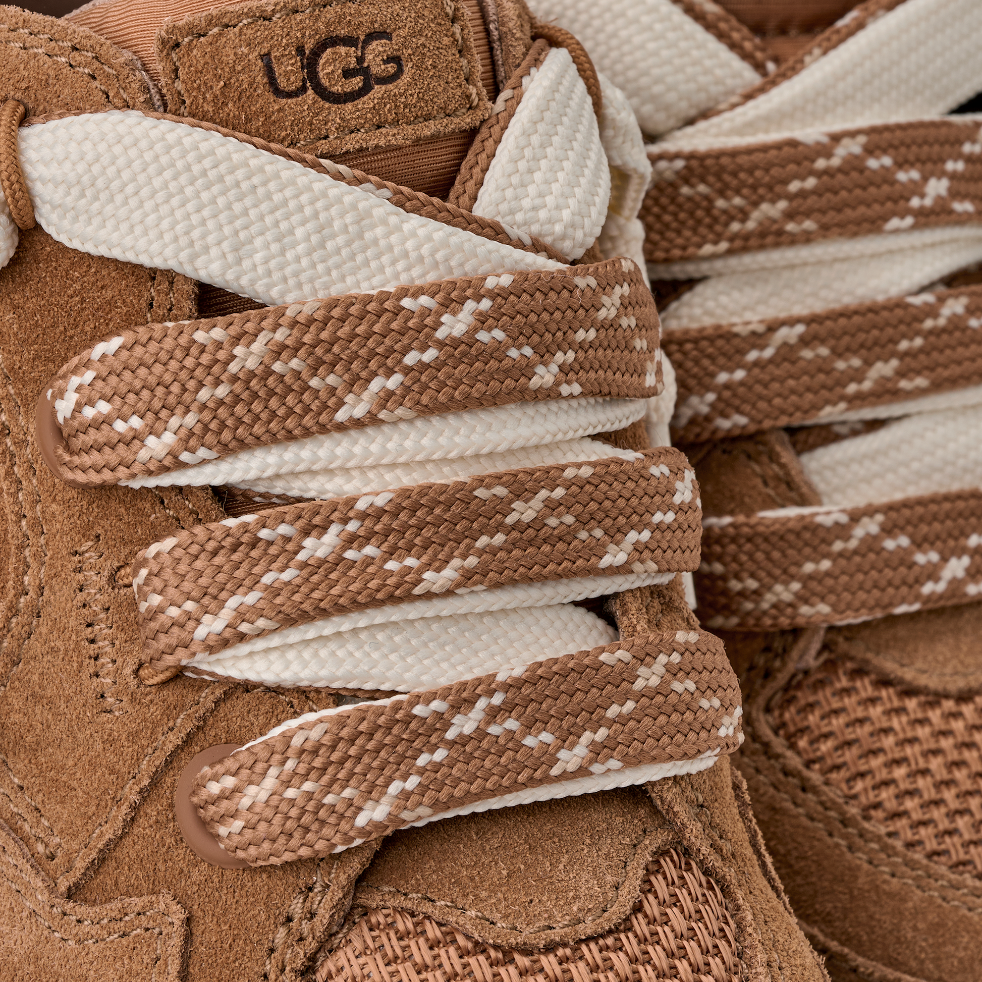 UGG Lowmel Lo Chestnut (Kids)