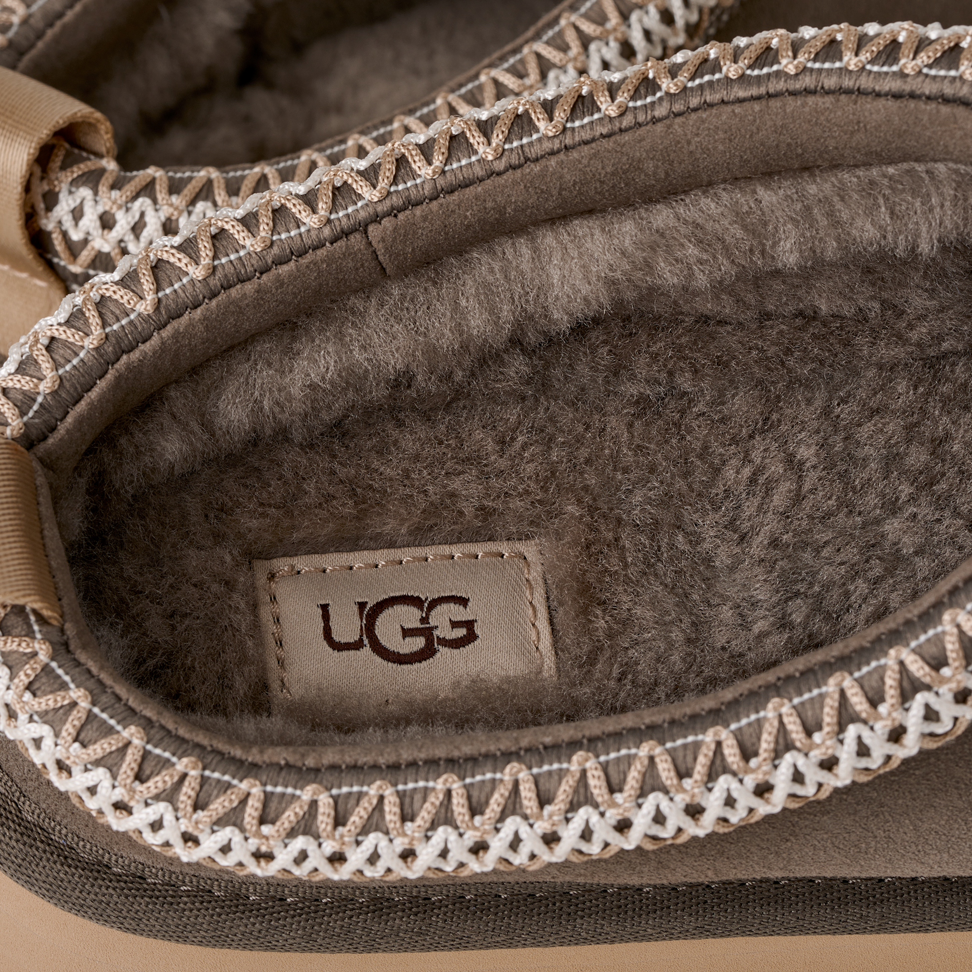 UGG Tazz II Slipper Dried Oregano (Women's)