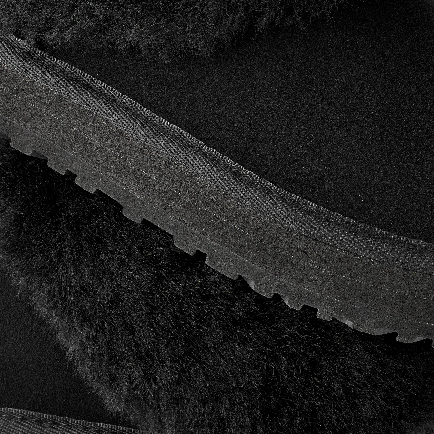 UGG Tazzelle Slipper Black (Kids)