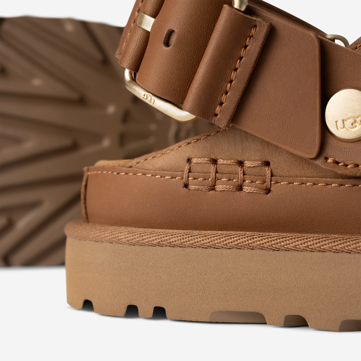 UGG Goldenstar Villa Clog Chestnut (Women's)