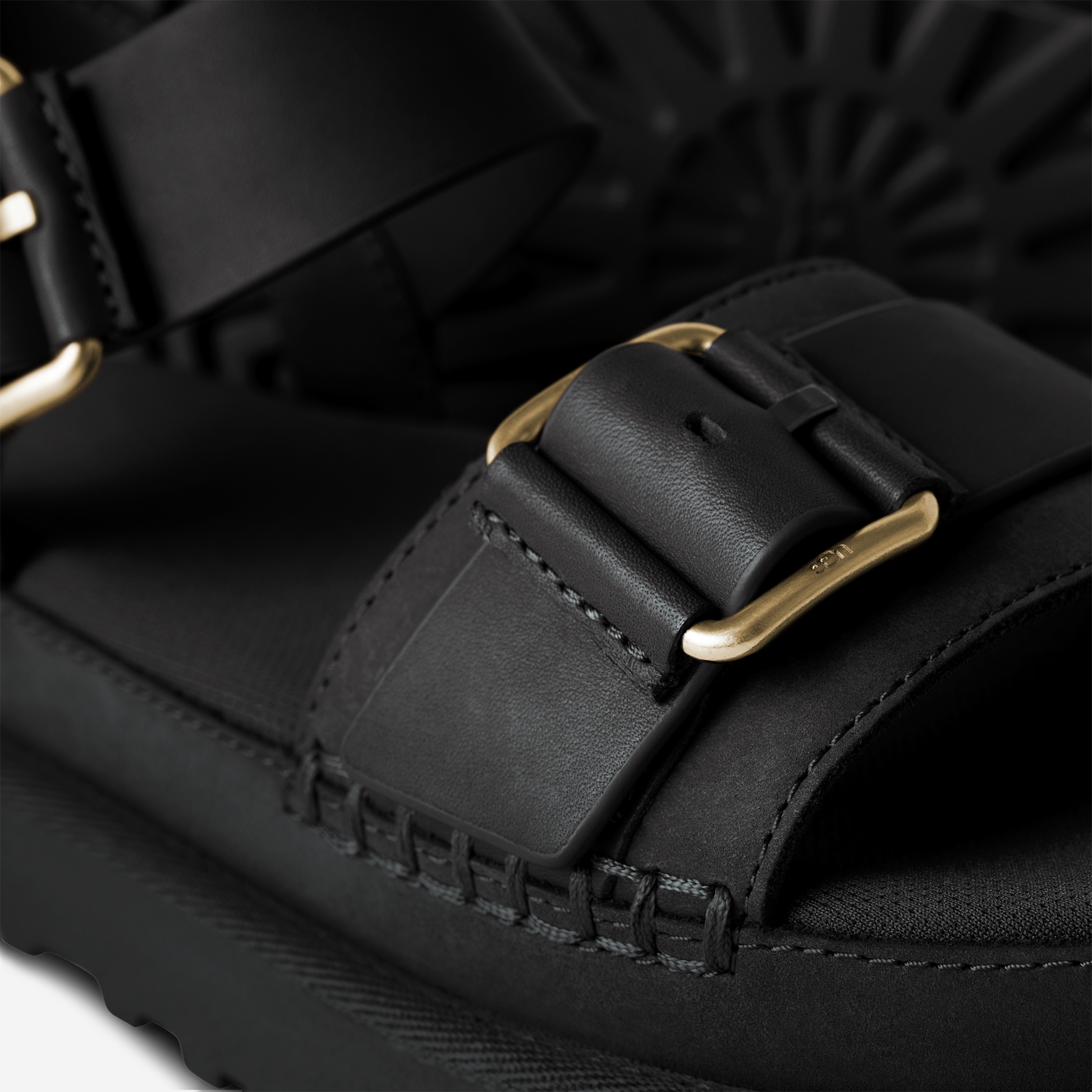 UGG Goldenstar Villa Sandal Black (Women's)