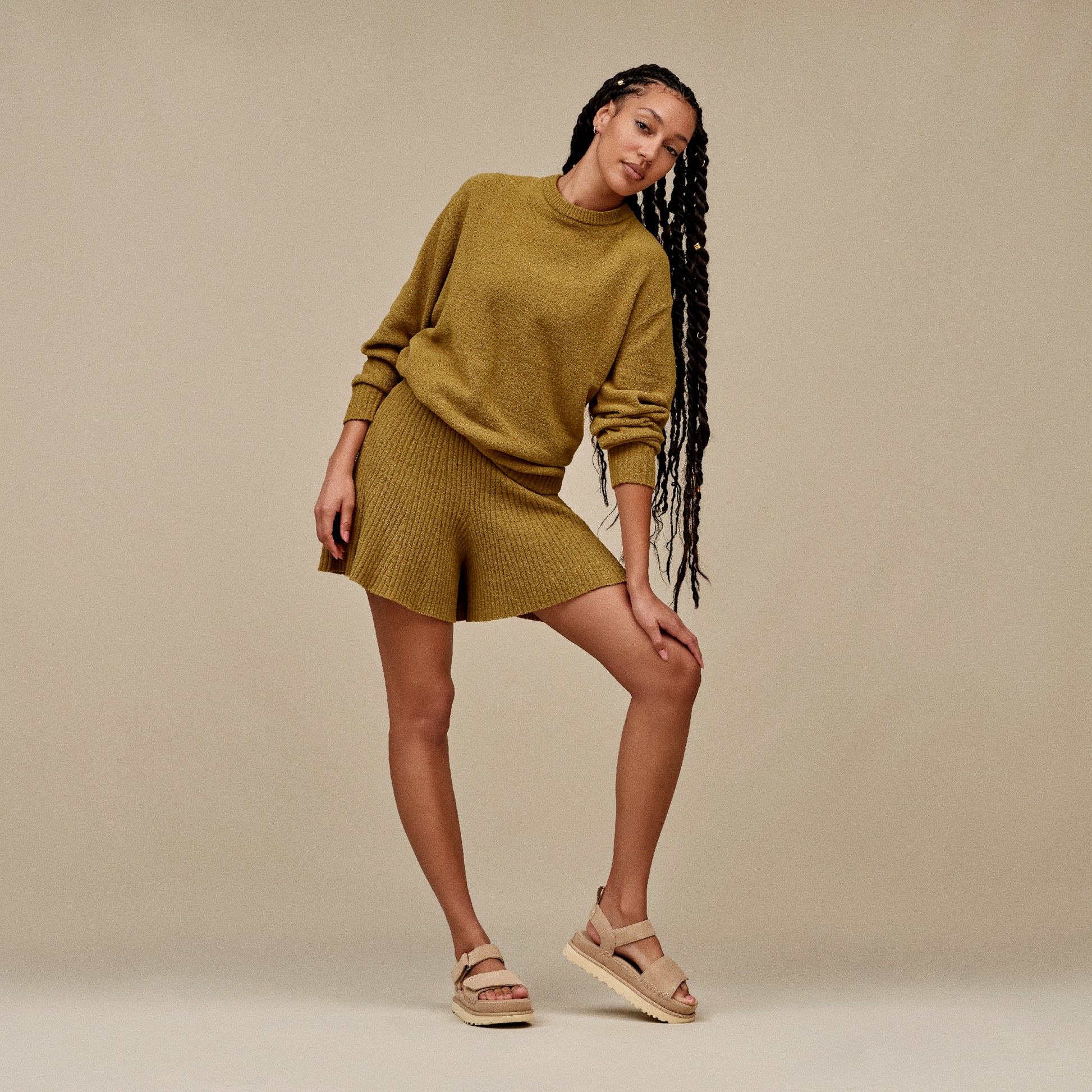 UGG Goldenstar Platform Sandal Sand (Women's)